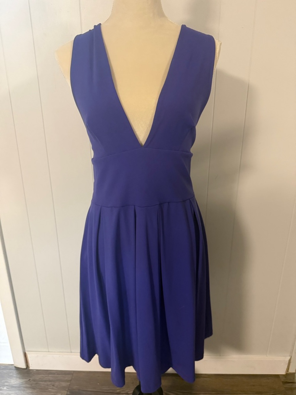 Deep V-Neck Sleeveless Purple A-Line Dress XL NWT Susana Monaco